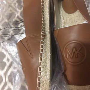 Michael kors  dylyn espadrille shoe size 7m